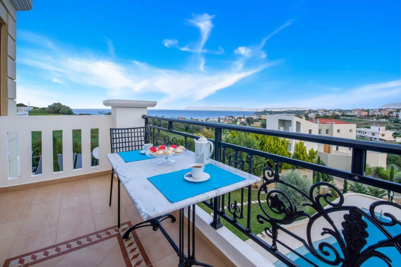 Casa Leone Suites Stalós Buitenkant foto